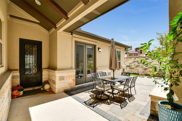 949 Indian Hawthorne DR, Georgetown, TX 78628