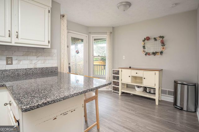 3170 Pine Cove Court SW, Lilburn, GA 30047