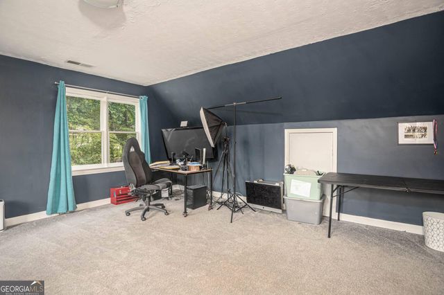 3170 Pine Cove Court SW, Lilburn, GA 30047