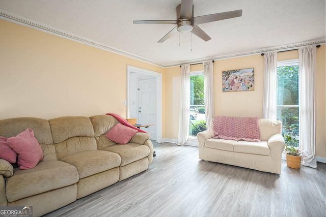 3170 Pine Cove Court SW, Lilburn, GA 30047