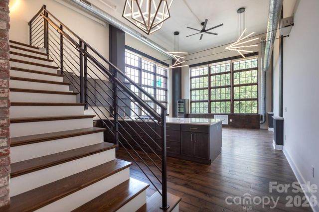 715 N Graham Street 201, Charlotte, NC 28202