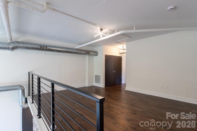 715 N Graham Street 201, Charlotte, NC 28202