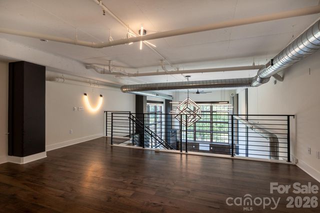 715 N Graham Street 201, Charlotte, NC 28202