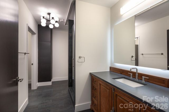 715 N Graham Street 201, Charlotte, NC 28202