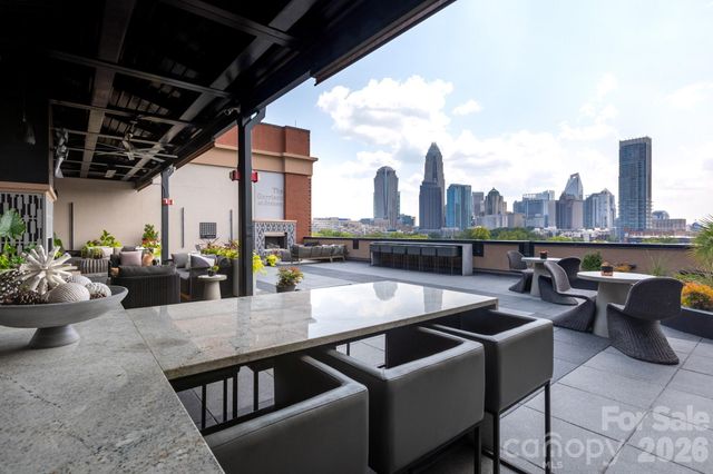 715 N Graham Street 201, Charlotte, NC 28202