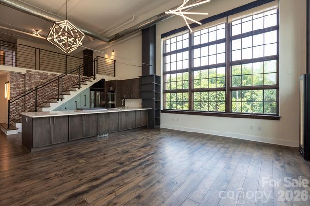 715 N Graham Street 201, Charlotte, NC 28202