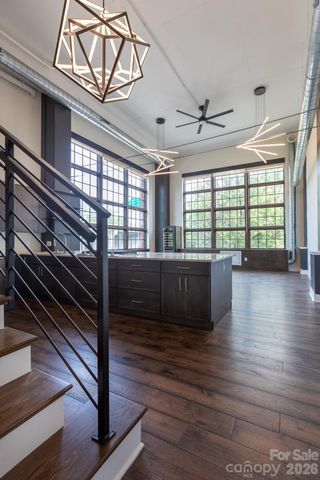 715 N Graham Street 201, Charlotte, NC 28202