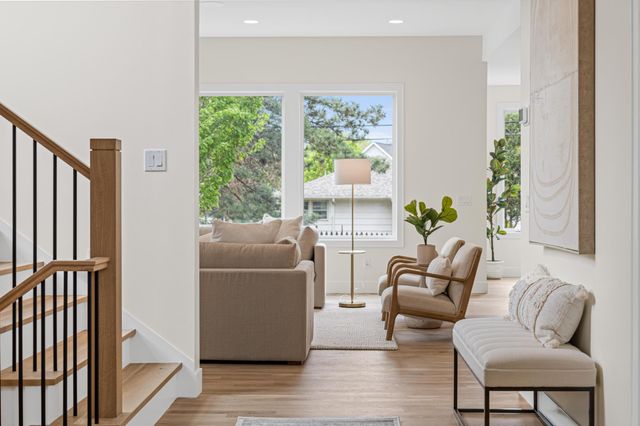 6100 Abbott Avenue S, Edina, MN 55410