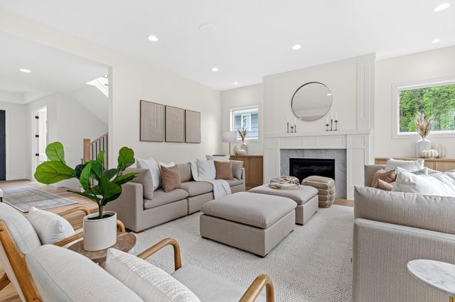 6100 Abbott Avenue S, Edina, MN 55410