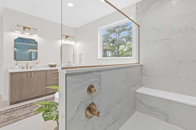 6100 Abbott Avenue S, Edina, MN 55410