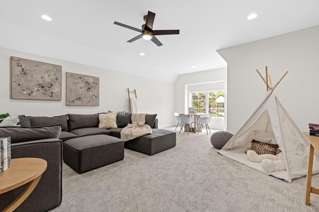 6100 Abbott Avenue S, Edina, MN 55410