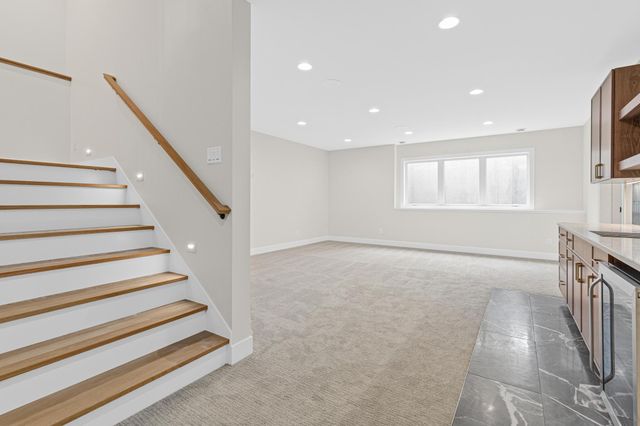 6100 Abbott Avenue S, Edina, MN 55410