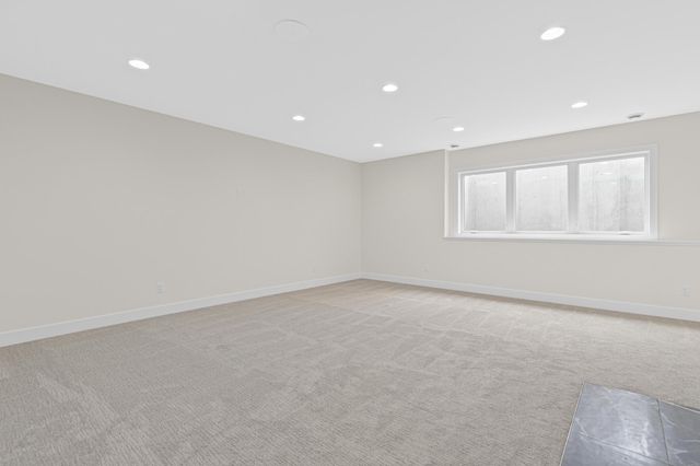 6100 Abbott Avenue S, Edina, MN 55410