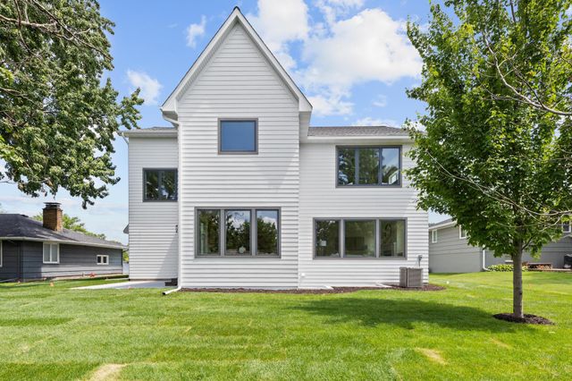 6100 Abbott Avenue S, Edina, MN 55410