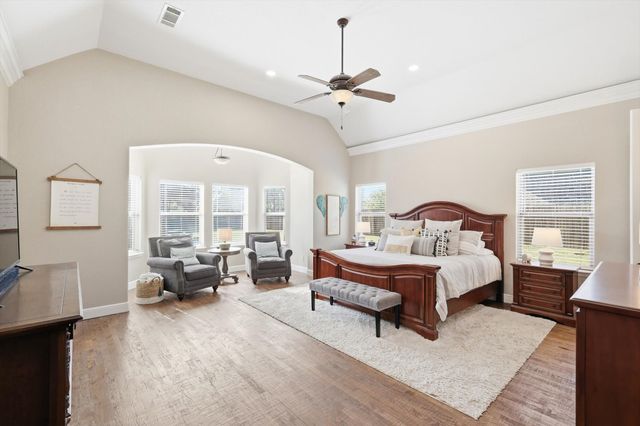 1149 Whisper Willows Drive, Fort Worth, TX 76052