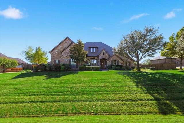 1149 Whisper Willows Drive, Fort Worth, TX 76052