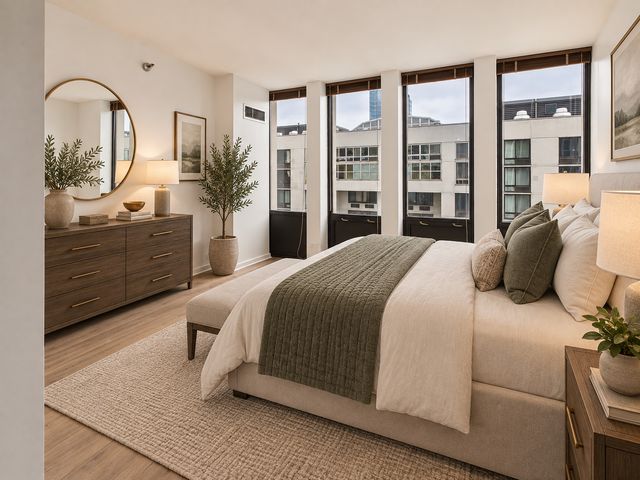 1230 N State Parkway 18D, Chicago, IL 60610