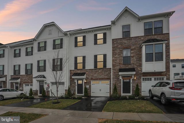 47 ROSEMARY WAY, Mount Laurel, NJ 08054