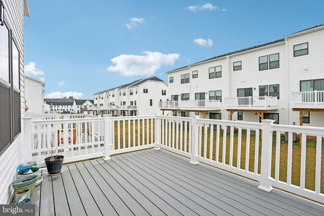 47 ROSEMARY WAY, Mount Laurel, NJ 08054