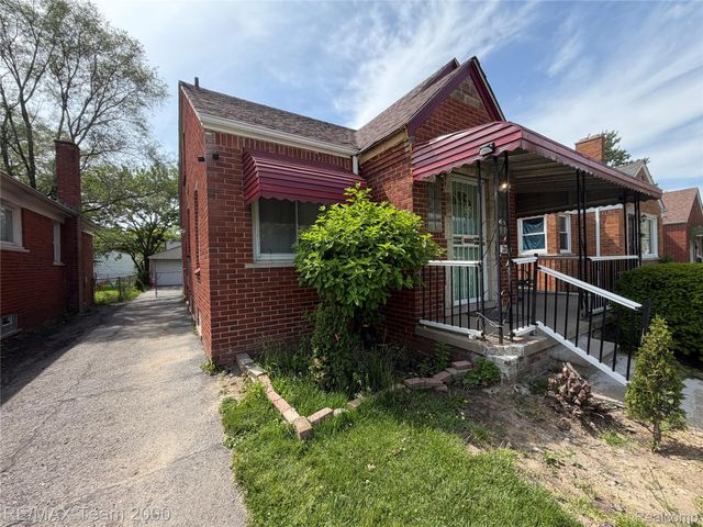7313 Stout Street, Detroit, MI 48228