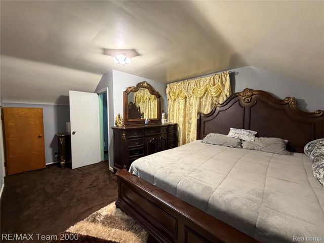 7313 Stout Street, Detroit, MI 48228