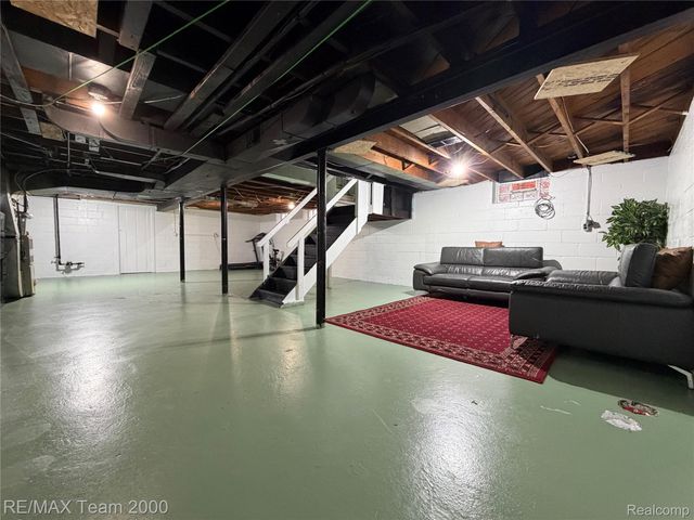 7313 Stout Street, Detroit, MI 48228