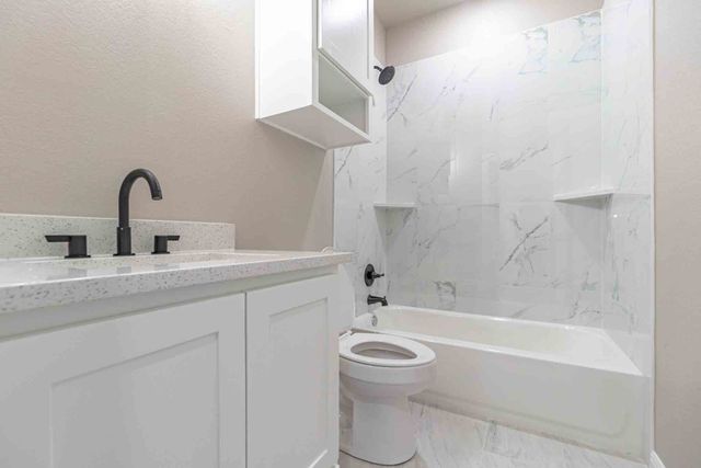 3308 Power Plant Court, Granbury, TX 76048