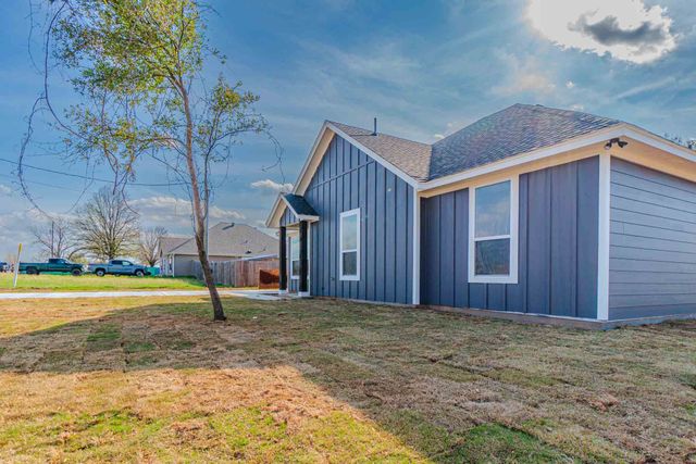 3308 Power Plant Court, Granbury, TX 76048