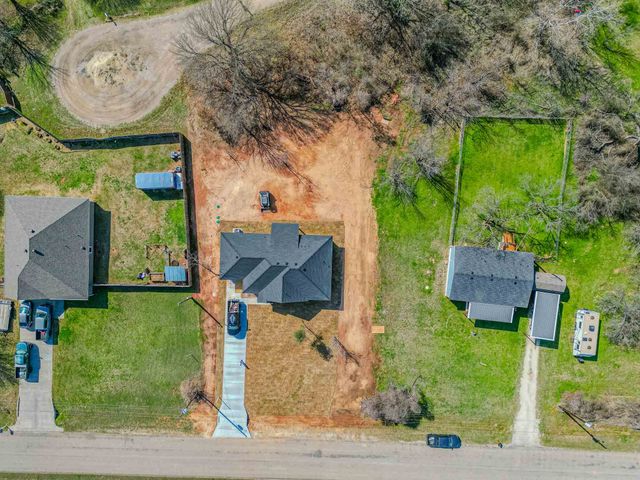 3308 Power Plant Court, Granbury, TX 76048