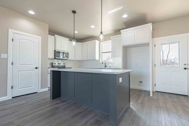 3308 Power Plant Court, Granbury, TX 76048