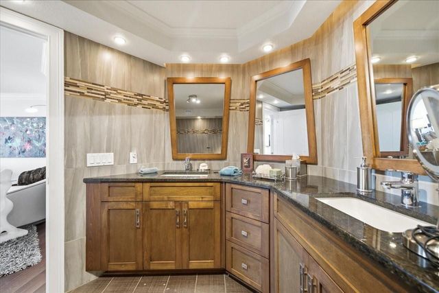 736 ISLAND WAY 1003, Clearwater Beach, FL 33767