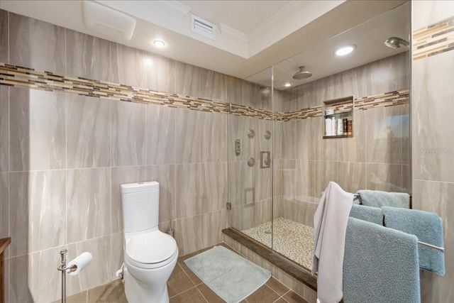 736 ISLAND WAY 1003, Clearwater Beach, FL 33767