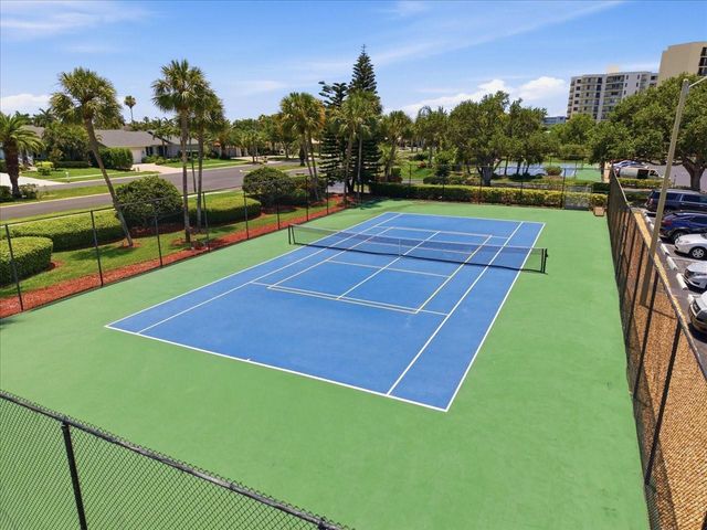 736 ISLAND WAY 1003, Clearwater Beach, FL 33767