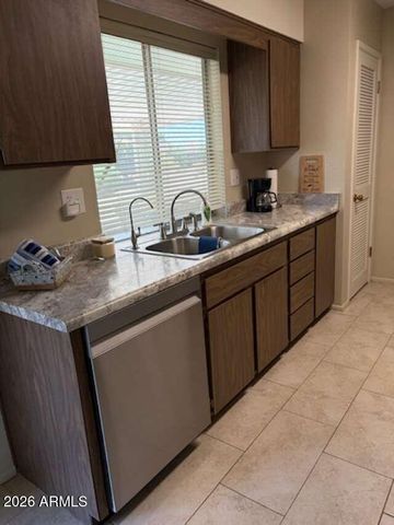 10509 W OAK RIDGE Drive, Sun City, AZ 85351