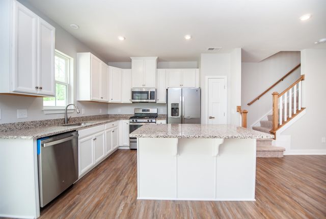 521 Preakness Run, Spartanburg, SC 29301