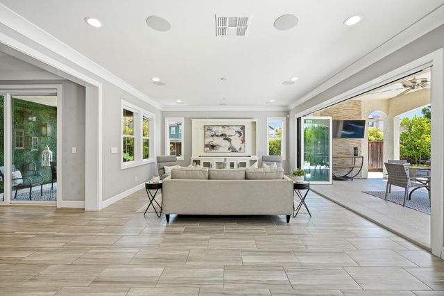 19217 Eagle View Drive, Morgan Hill, CA 95037
