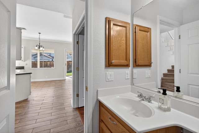 1361 Palmerston Loop, Roseville, CA 95678