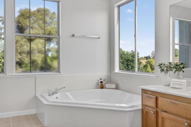 1361 Palmerston Loop, Roseville, CA 95678