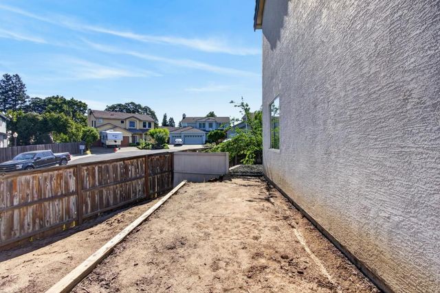 1361 Palmerston Loop, Roseville, CA 95678