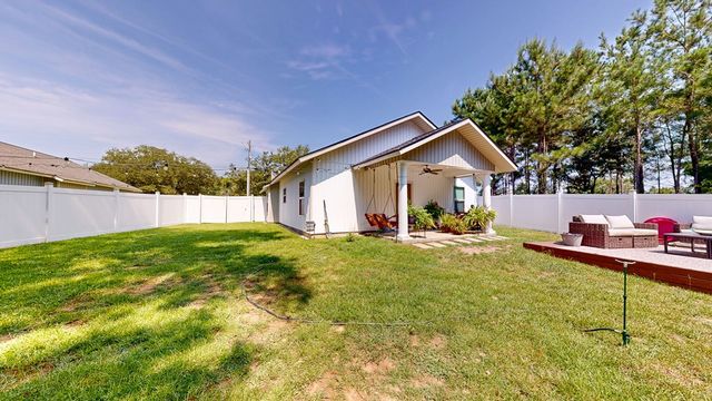 563 Joe Cook Street, Cottonwood, AL 36320