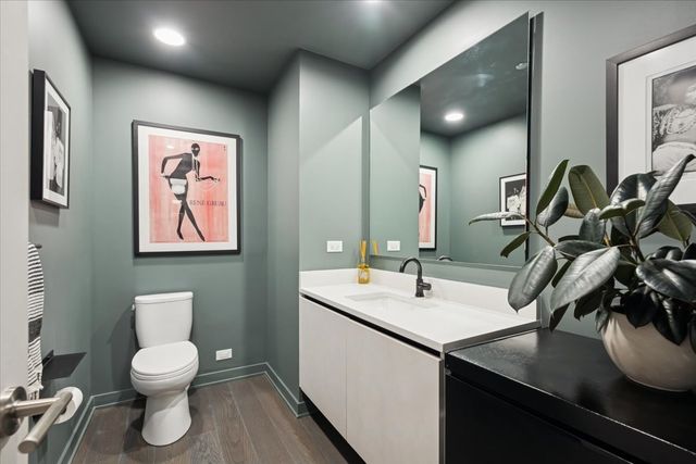 1648 W Division Street 208, Chicago, IL 60622