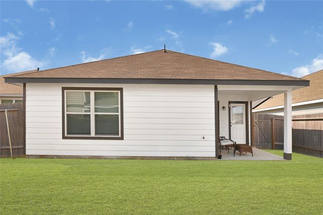 1329 Mount Blanc Path, Conroe, TX 77301