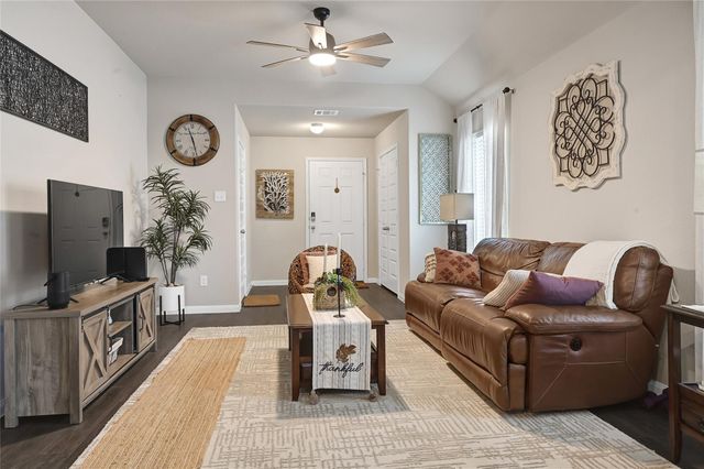 1329 Mount Blanc Path, Conroe, TX 77301