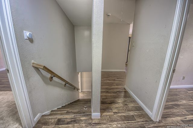 324 Hickory Hill, La Vernia, TX 78121