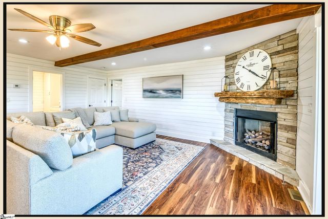 3803 Dacusville Highway, Easley, SC 29640