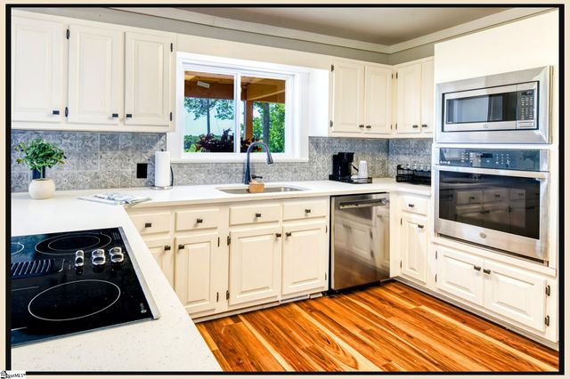 3803 Dacusville Highway, Easley, SC 29640
