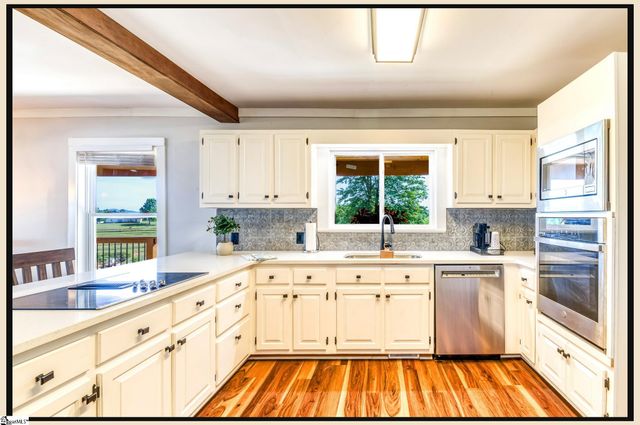 3803 Dacusville Highway, Easley, SC 29640