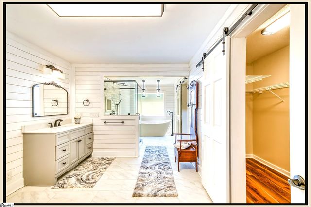 3803 Dacusville Highway, Easley, SC 29640