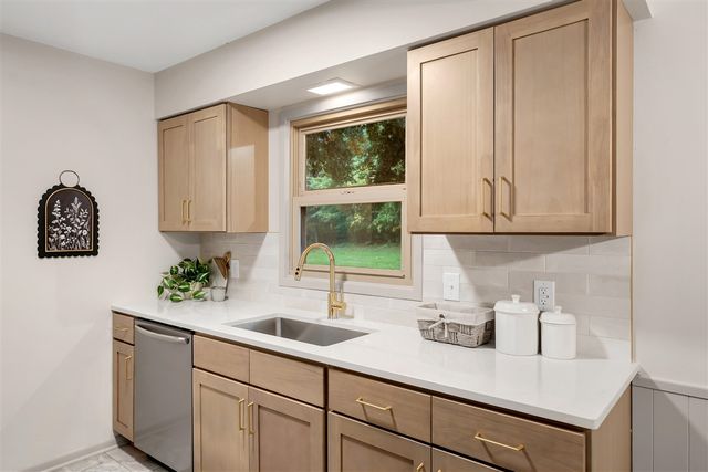 964 Needham Court, Grand Rapids, MI 49544