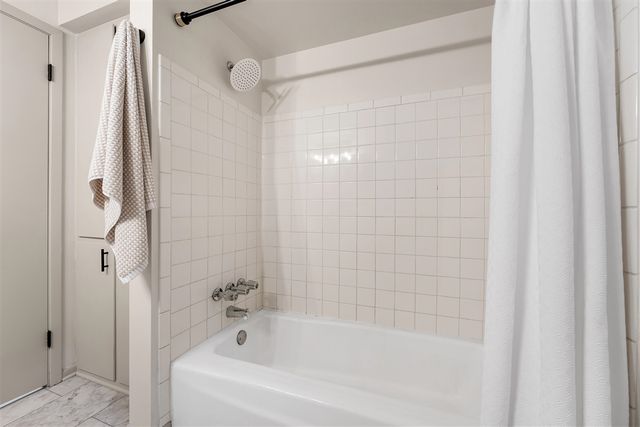964 Needham Court, Grand Rapids, MI 49544